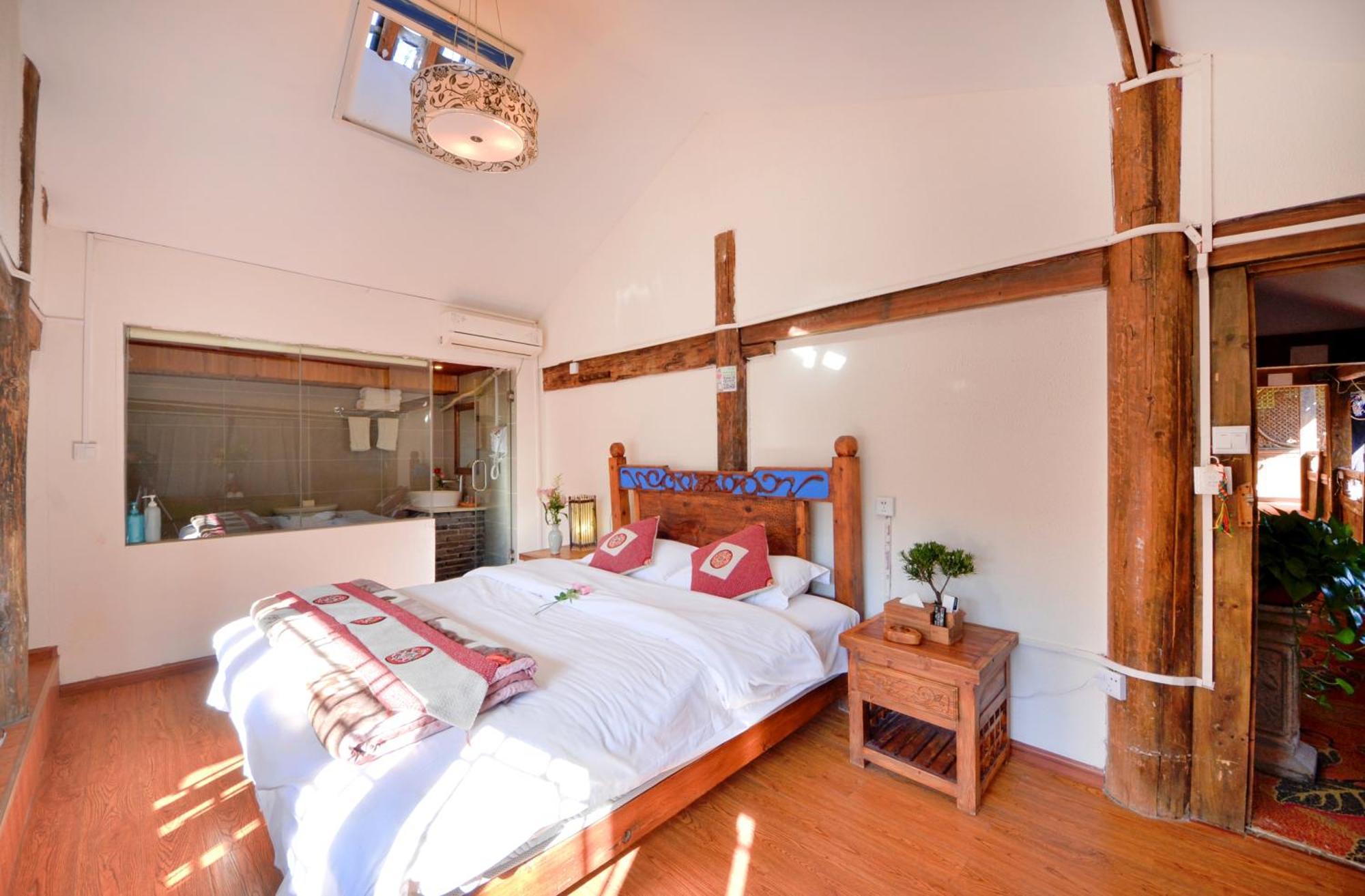 Lewo Guest House Лицзян Экстерьер фото