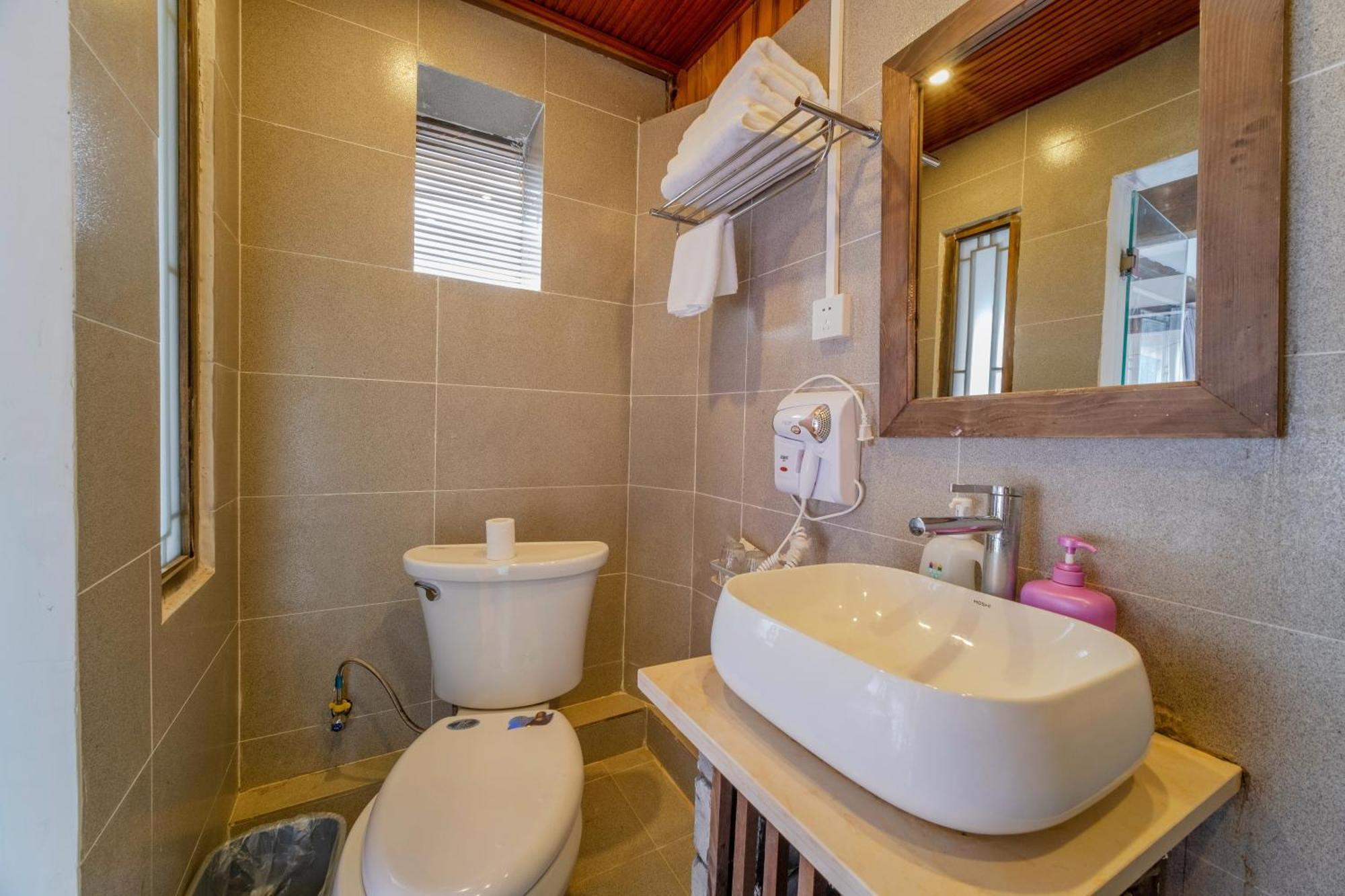 Lewo Guest House Лицзян Экстерьер фото