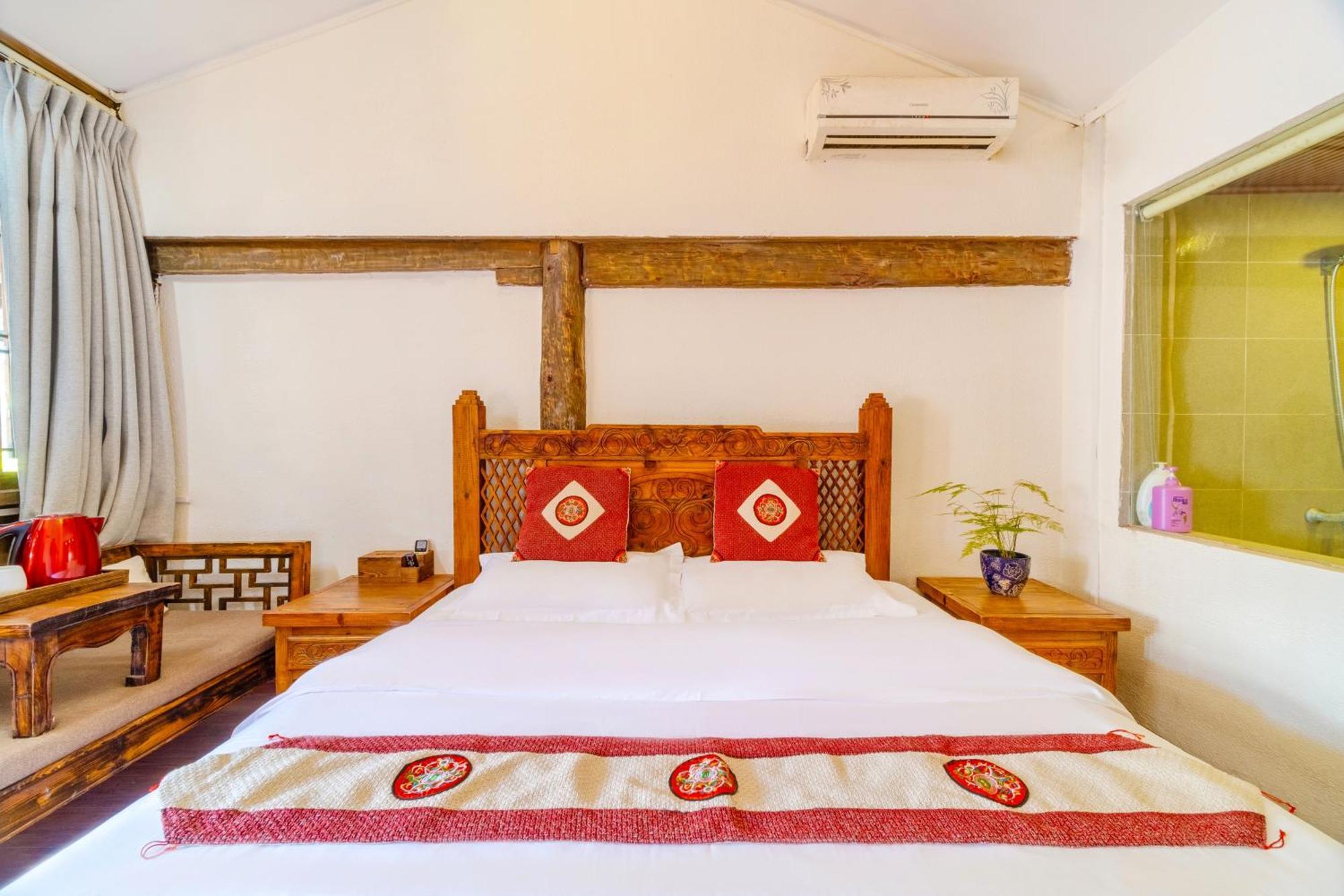Lewo Guest House Лицзян Экстерьер фото